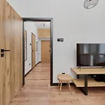 Norwida With Balcony Downtown By Renters *