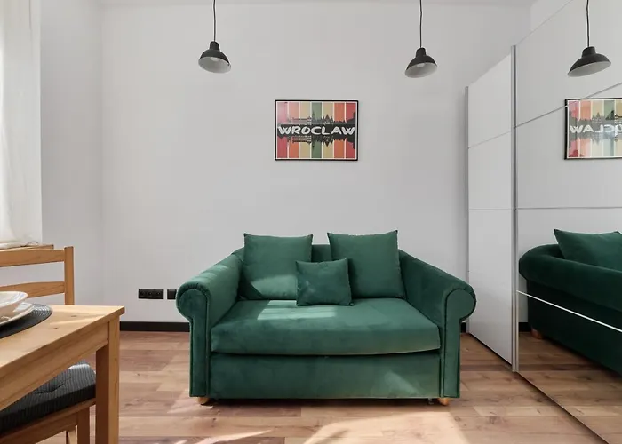 Norwida With Balcony Downtown By Renters