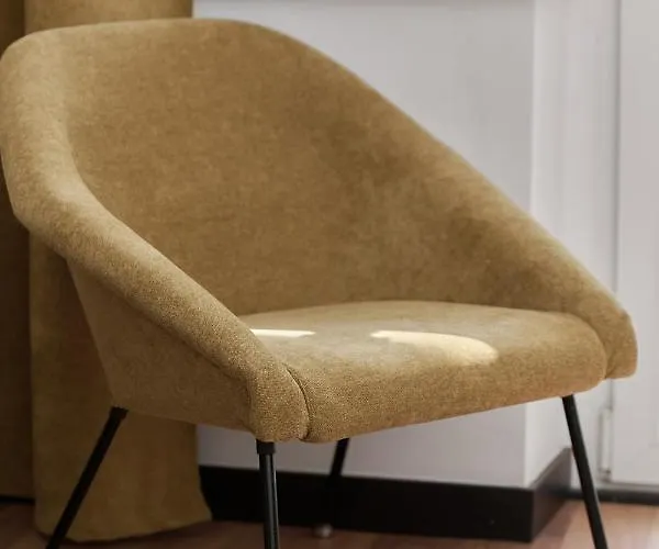 Norwida With Balcony Downtown By Renters Apartment